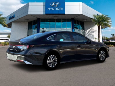2026 Hyundai Sonata Hybrid Blue