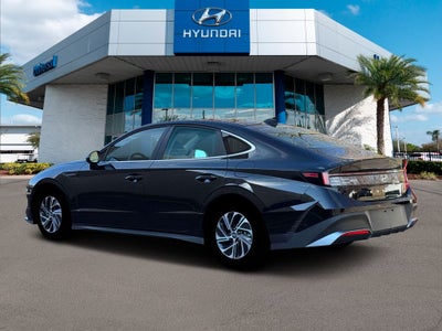2026 Hyundai Sonata Hybrid Blue