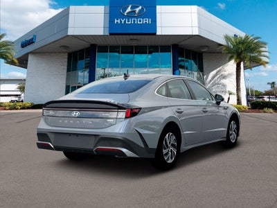 2026 Hyundai Sonata Hybrid Blue