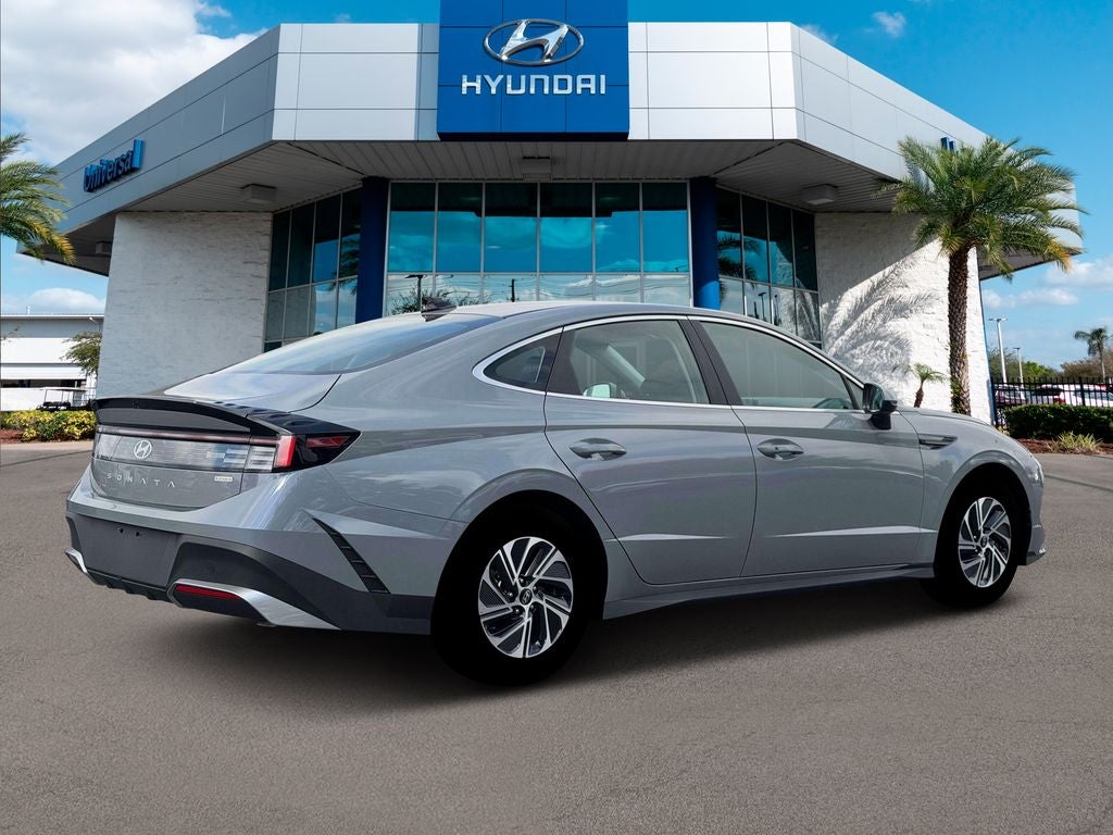 2026 Hyundai Sonata Hybrid Blue