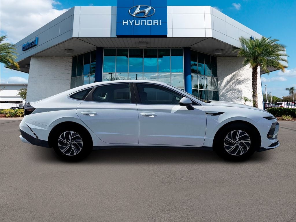2026 Hyundai Sonata Hybrid Blue