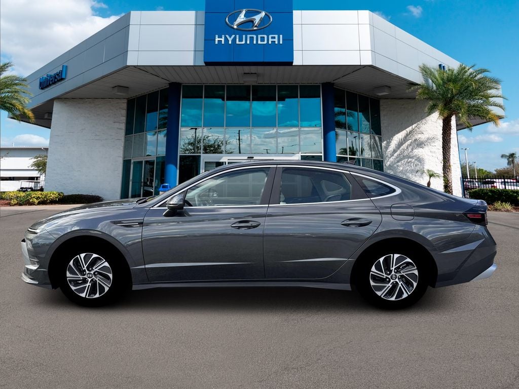 2026 Hyundai Sonata Hybrid Blue