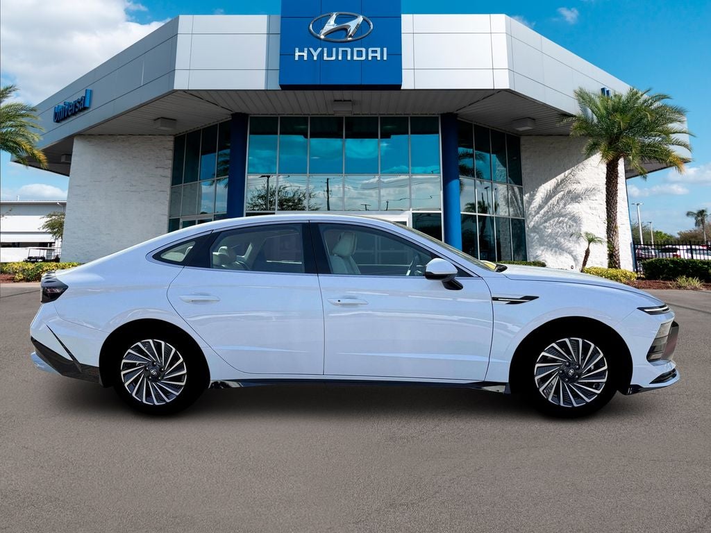 2026 Hyundai Sonata Hybrid SEL