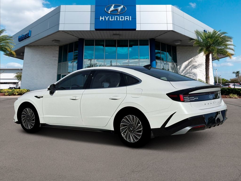 2026 Hyundai Sonata Hybrid SEL