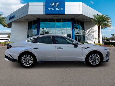 2026 Hyundai Sonata Hybrid SEL