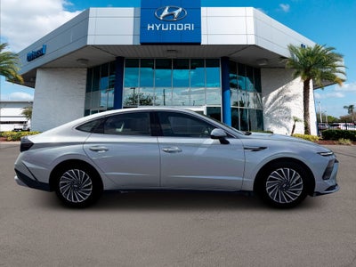 2026 Hyundai Sonata Hybrid SEL