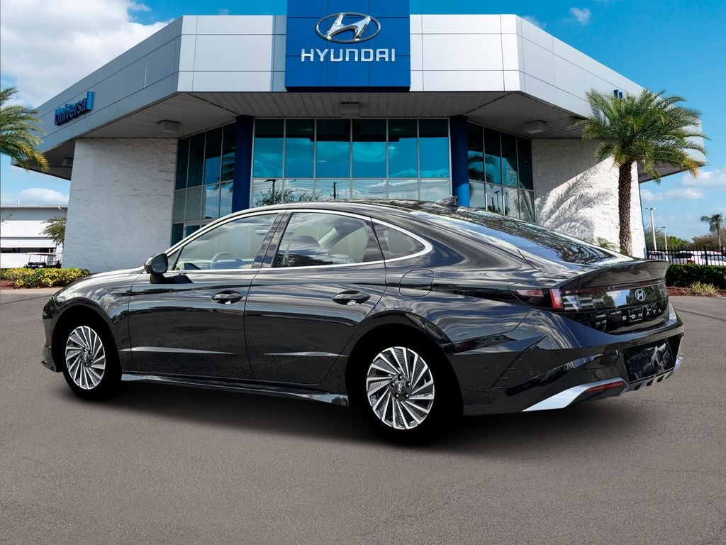 2026 Hyundai Sonata Hybrid Limited