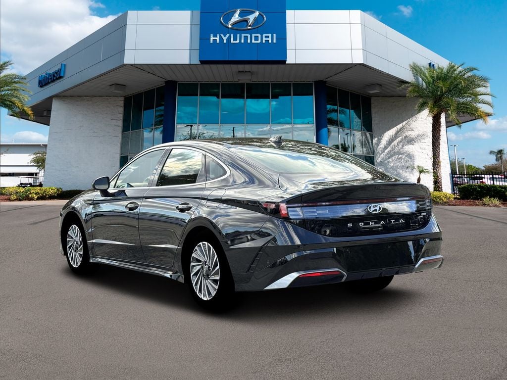 2026 Hyundai Sonata Hybrid Limited