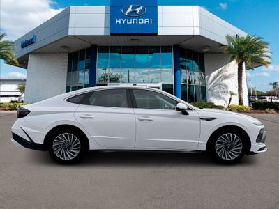 2026 Hyundai Sonata Hybrid Limited