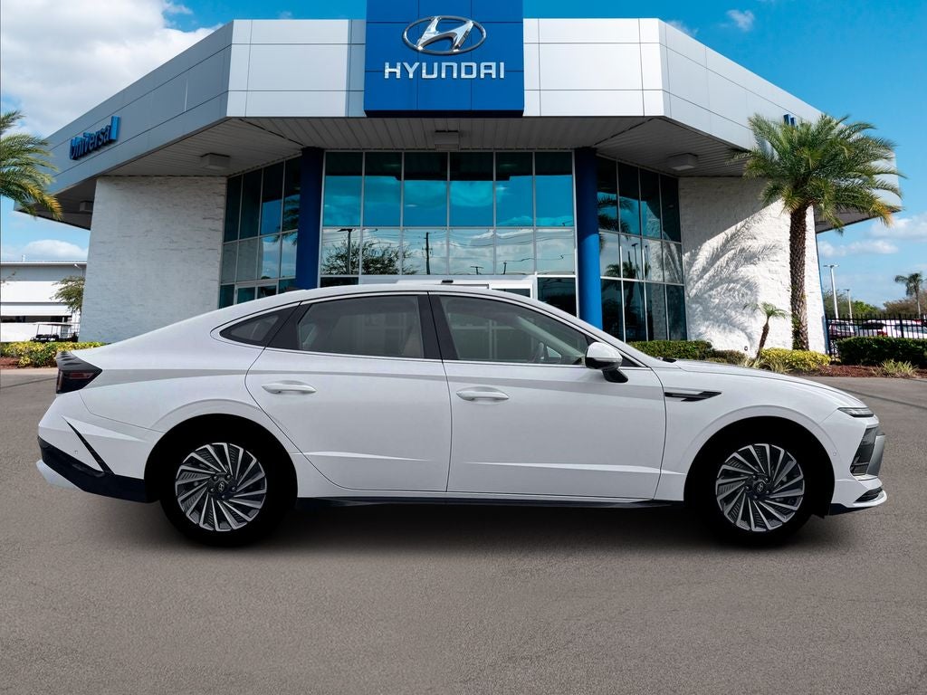 2026 Hyundai Sonata Hybrid Limited
