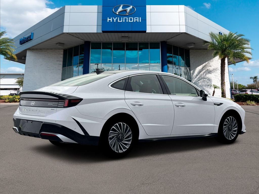 2026 Hyundai Sonata Hybrid Limited