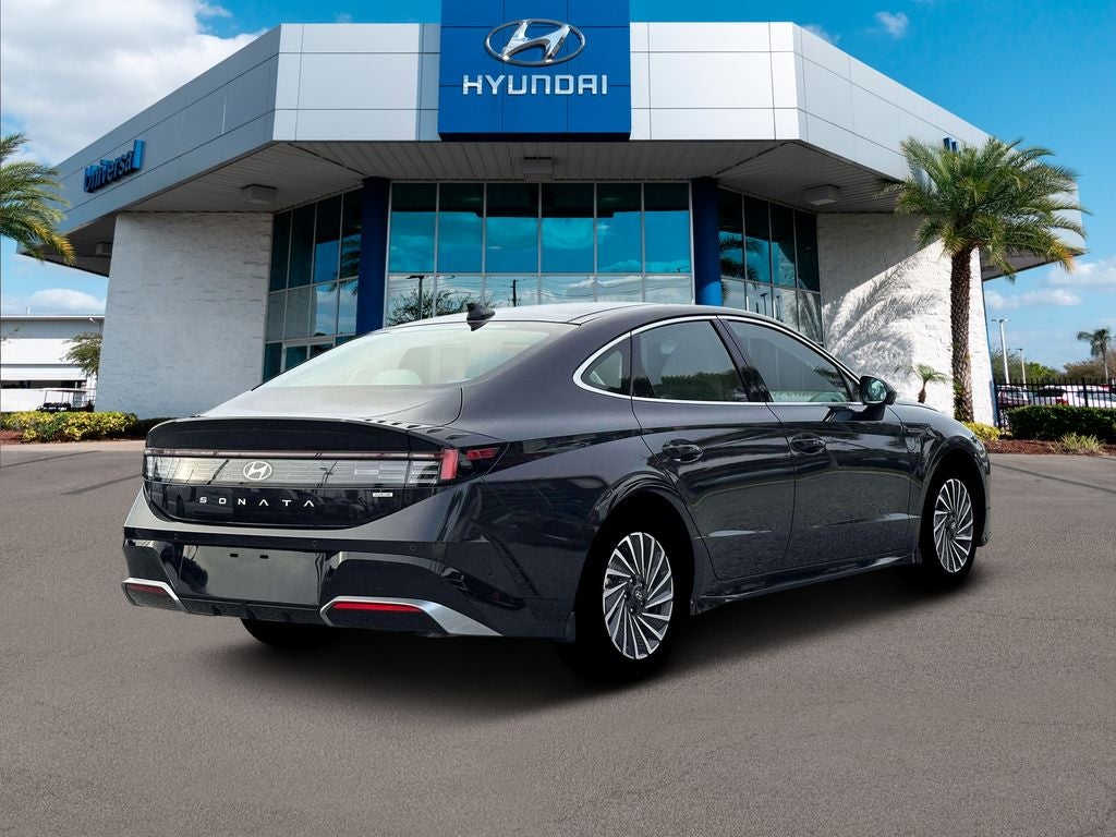 2026 Hyundai Sonata Hybrid Limited