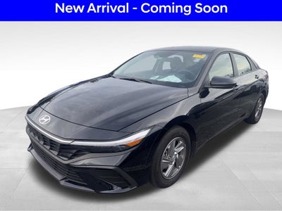 2024 Hyundai Elantra SE