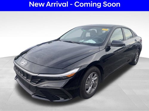 2024 Hyundai Elantra SE