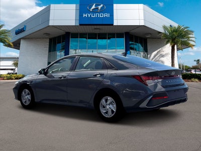 2026 Hyundai Elantra SE