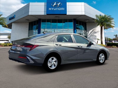 2026 Hyundai Elantra SE