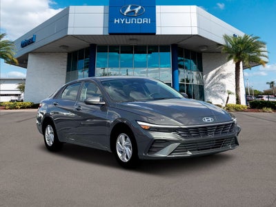 2026 Hyundai Elantra SE