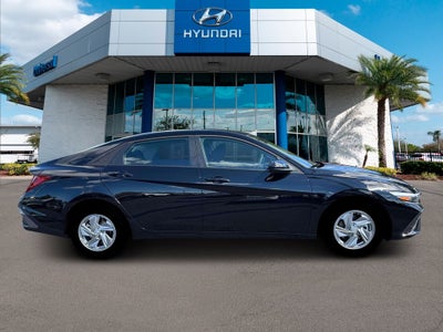 2026 Hyundai Elantra SE