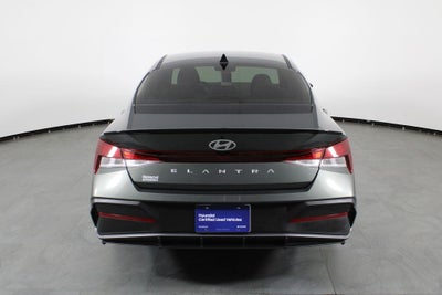 2025 Hyundai Elantra SEL Sport