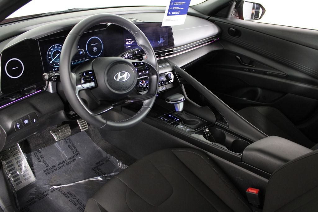 2025 Hyundai Elantra Hybrid SEL Sport
