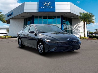 2026 Hyundai Elantra Hybrid Limited