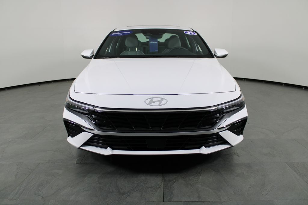 2025 Hyundai Elantra Hybrid Limited