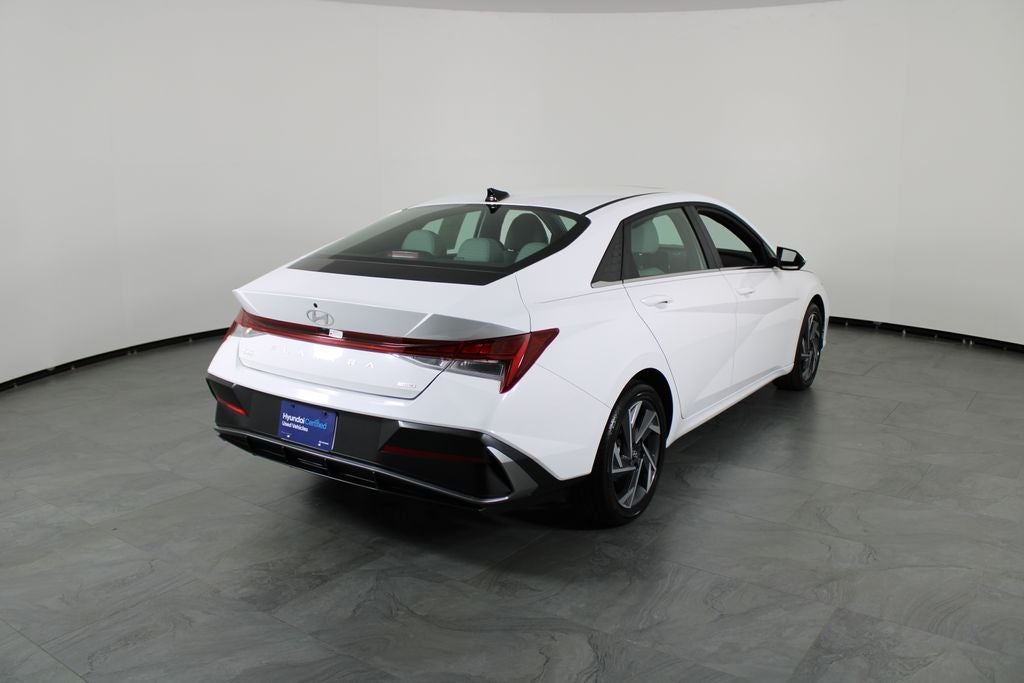 2025 Hyundai Elantra Hybrid Limited