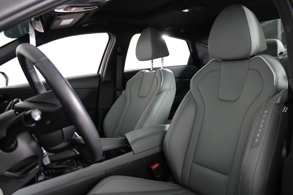 2025 Hyundai Elantra Hybrid Limited