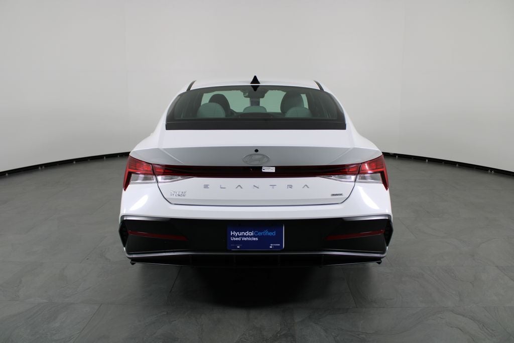 2025 Hyundai Elantra Hybrid Limited