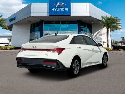 2026 Hyundai Elantra Hybrid Limited