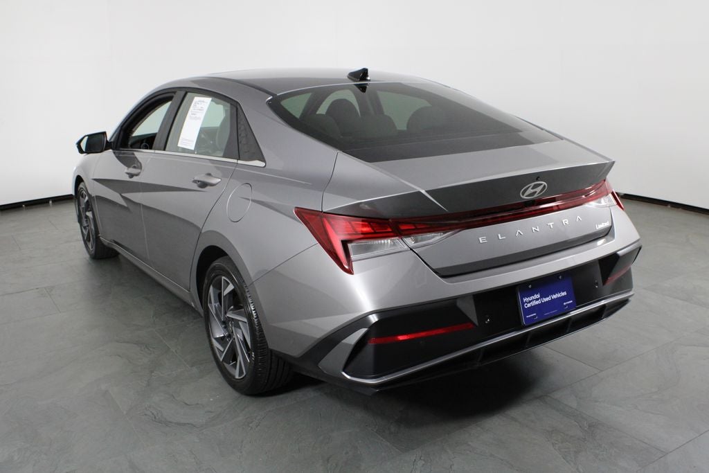2024 Hyundai Elantra Limited