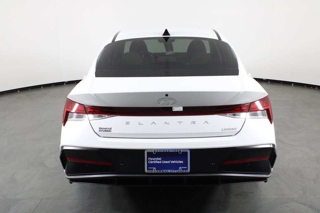 2024 Hyundai Elantra Limited