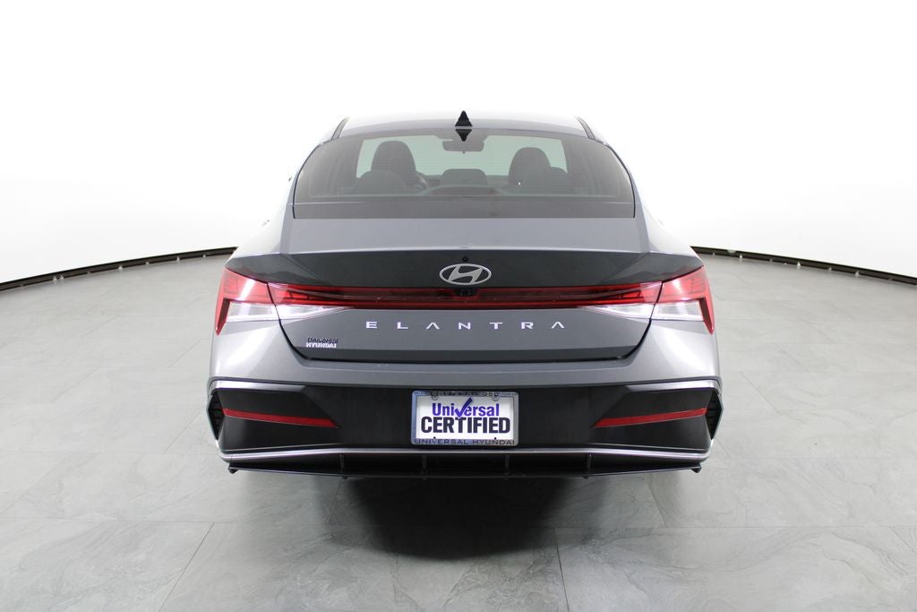 2025 Hyundai Elantra SEL Convenience