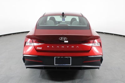 2025 Hyundai Elantra SEL Convenience