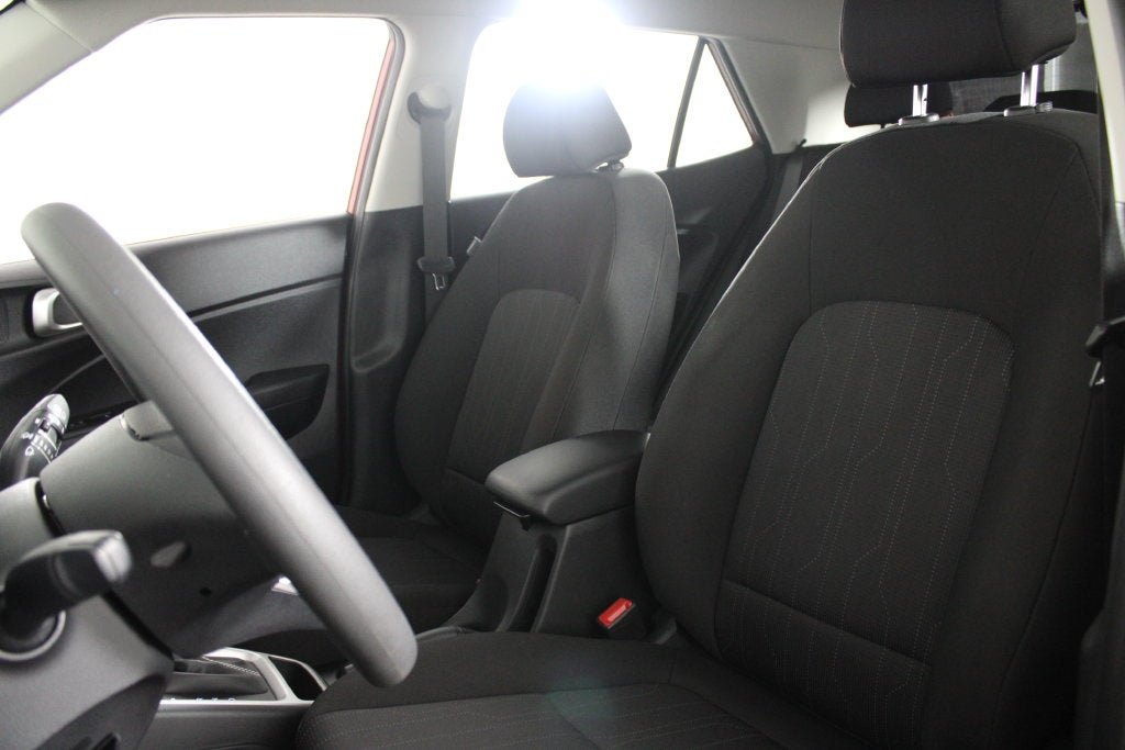 2025 Hyundai Venue SE