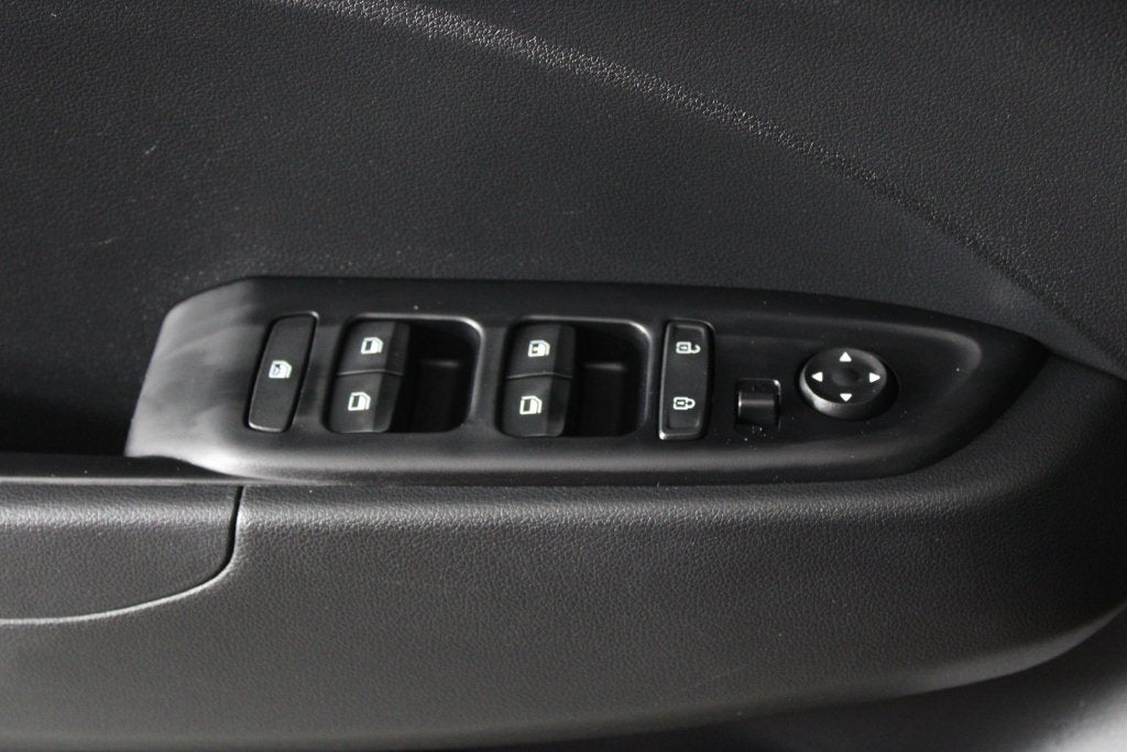 2025 Hyundai Venue SE