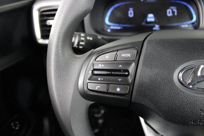 2025 Hyundai Venue SE