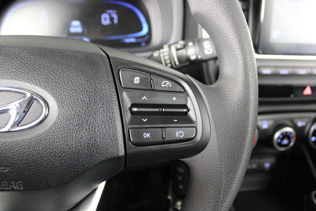 2025 Hyundai Venue SE