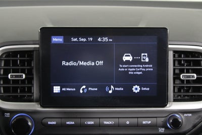 2025 Hyundai Venue SE