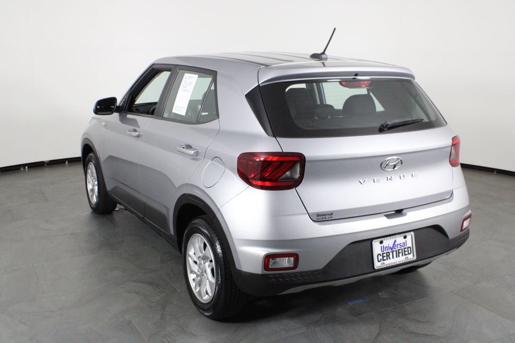 2025 Hyundai Venue SE