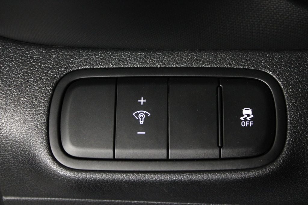 2025 Hyundai Venue SE