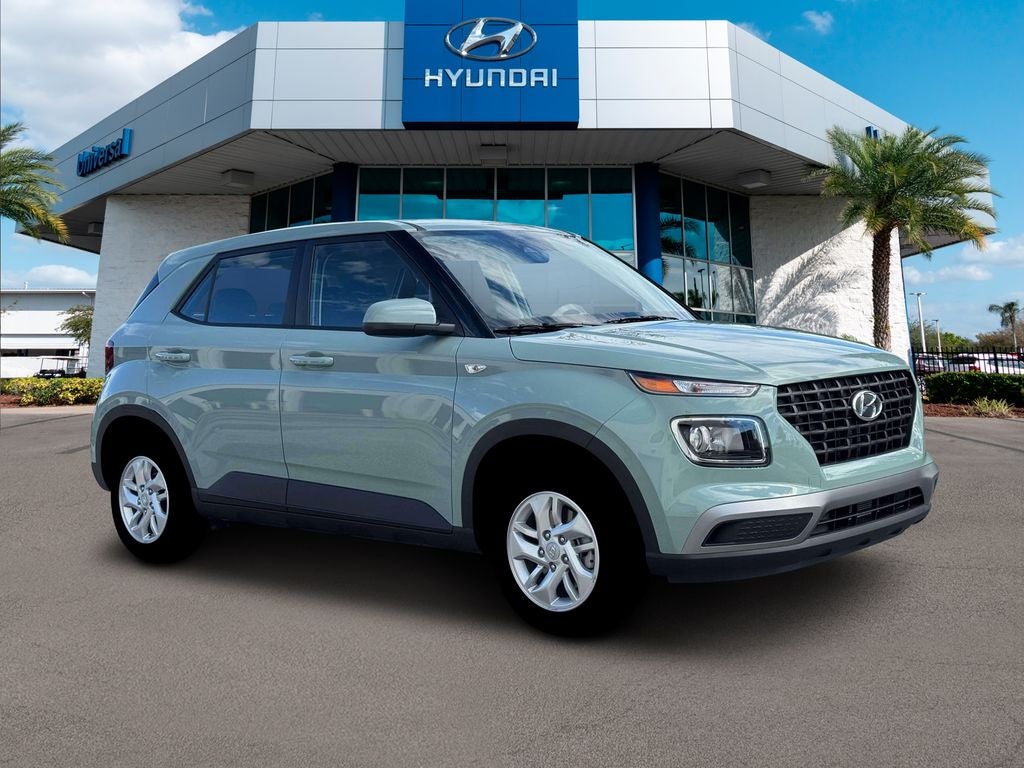 2026 Hyundai Venue SE