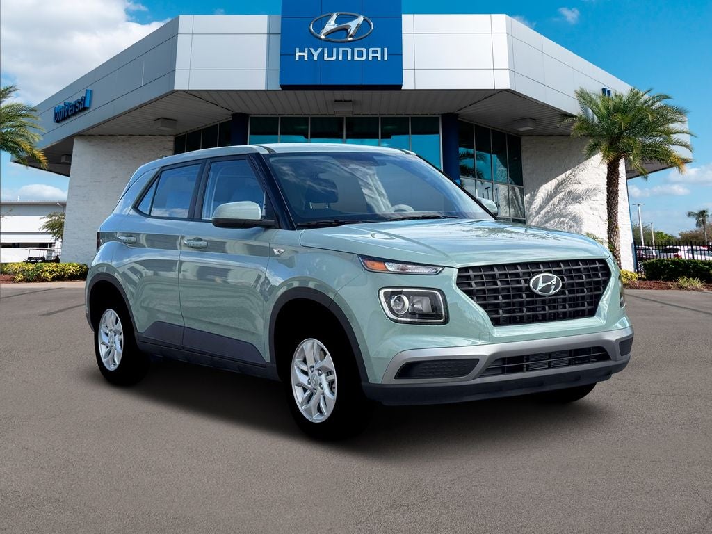 2026 Hyundai Venue SE