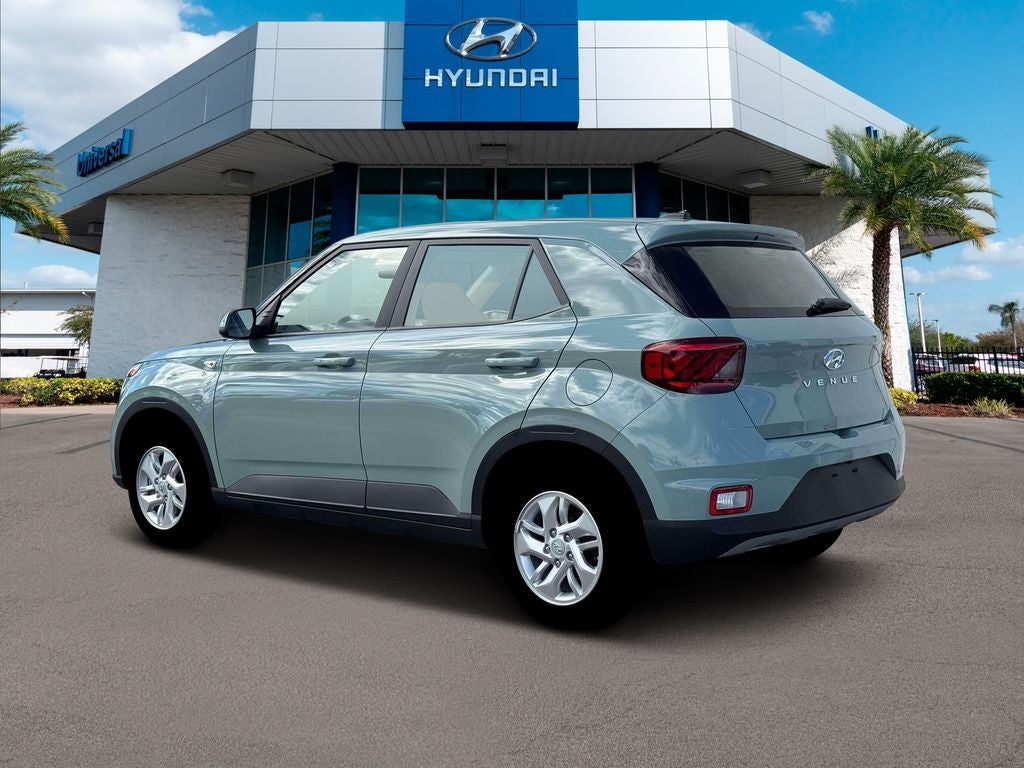 2026 Hyundai Venue SE