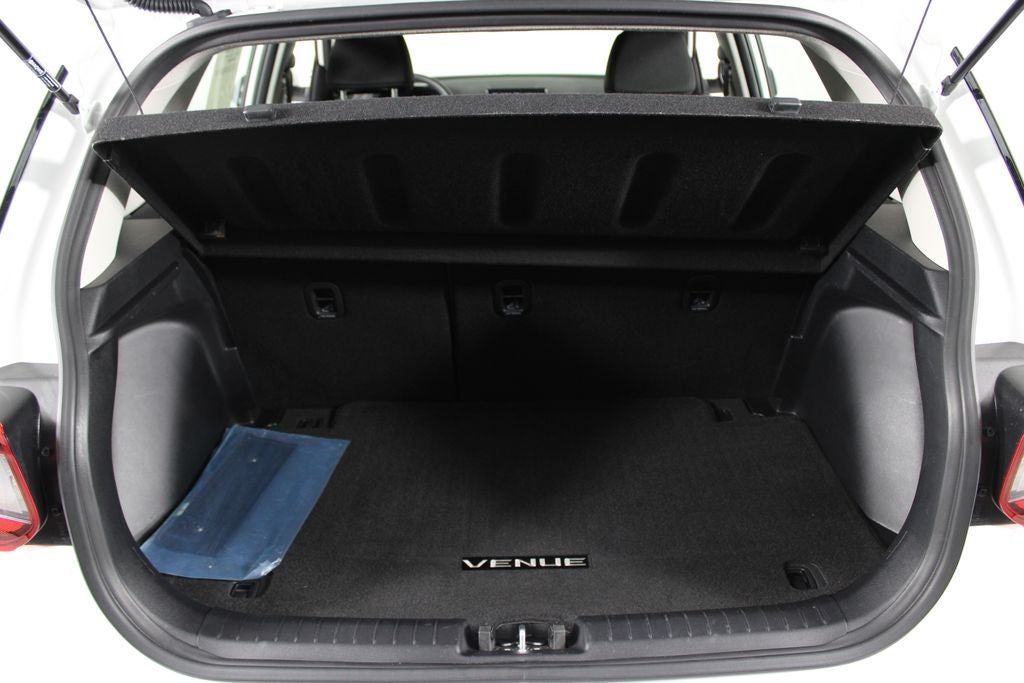 2024 Hyundai Venue SE