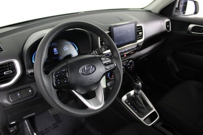 2024 Hyundai Venue SE