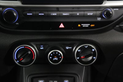 2024 Hyundai Venue SE