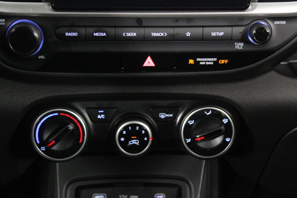 2024 Hyundai Venue SE