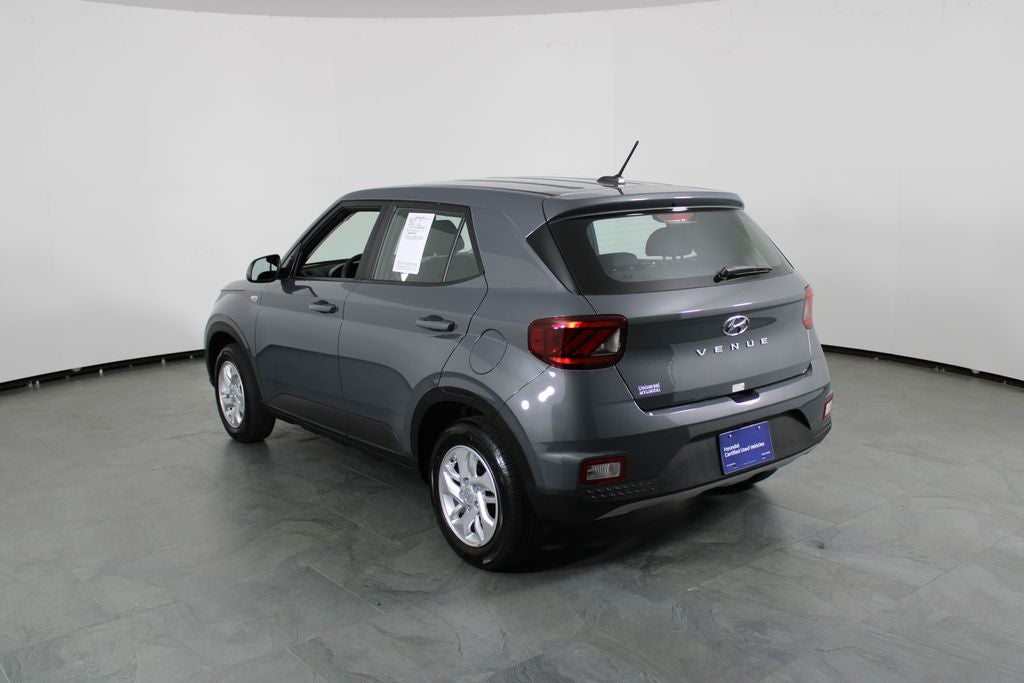 2026 Hyundai Venue SE