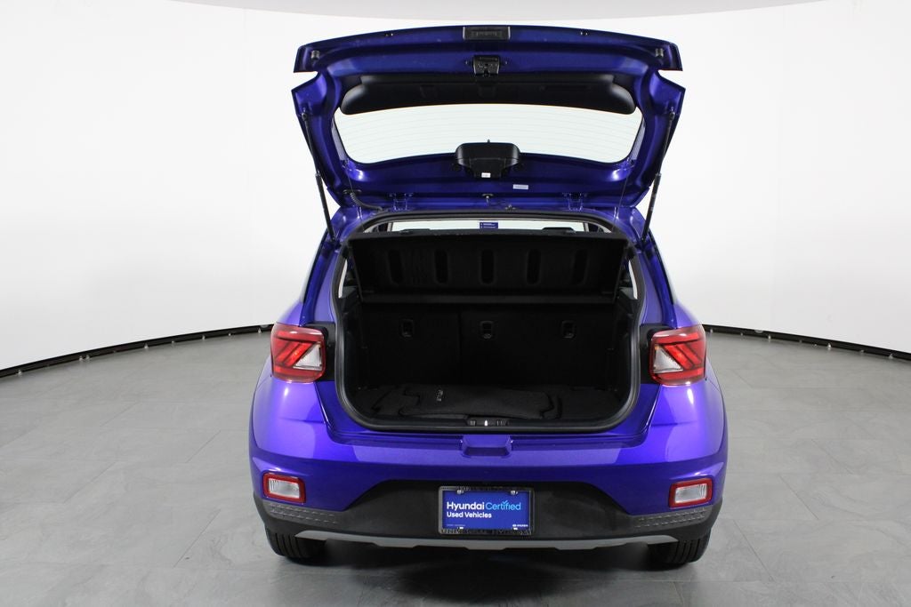2026 Hyundai Venue SE